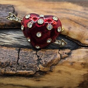 ❤️ Heart Brooch with Gold Base Red Enamel Rhinestones Measures 2" X 1" EUC